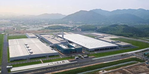 東風(fēng)雪鐵龍C3L官圖披露，特斯拉FSD價(jià)格或?qū)⑸蠞q